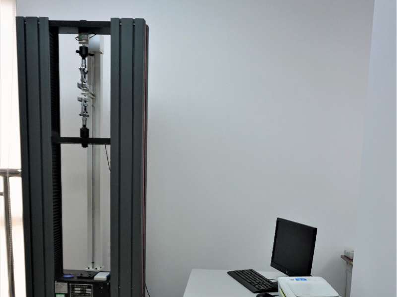 电子拉力试验机